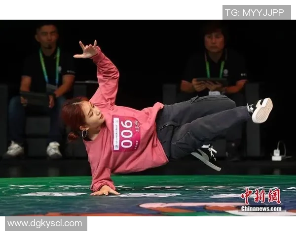 武汉极限运动队在世界街舞大赛中以60分稳居积分榜首位 武汉极限运动队在世界街舞大赛中以60分稳居积分榜首位